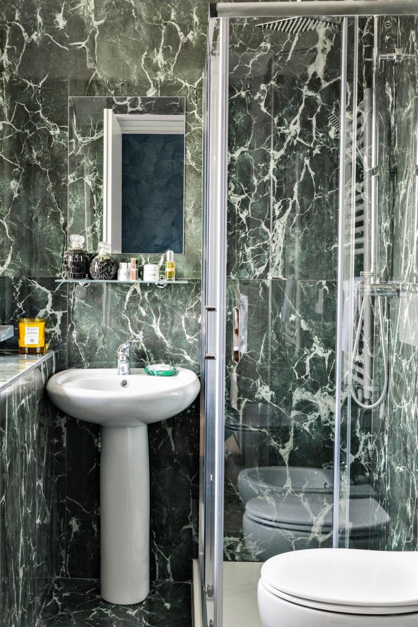 Elysium Suites Colosseo Rome Bagian luar foto