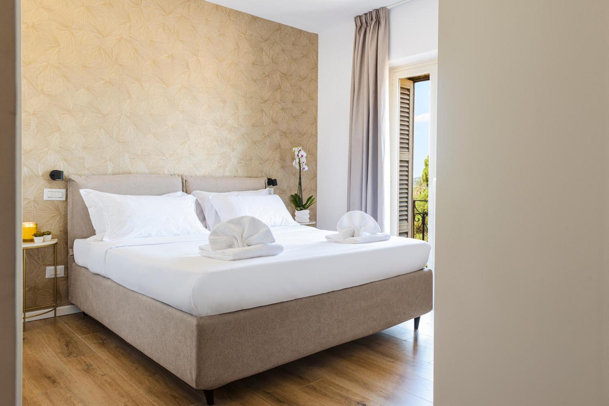 Elysium Suites Colosseo Rome Bagian luar foto