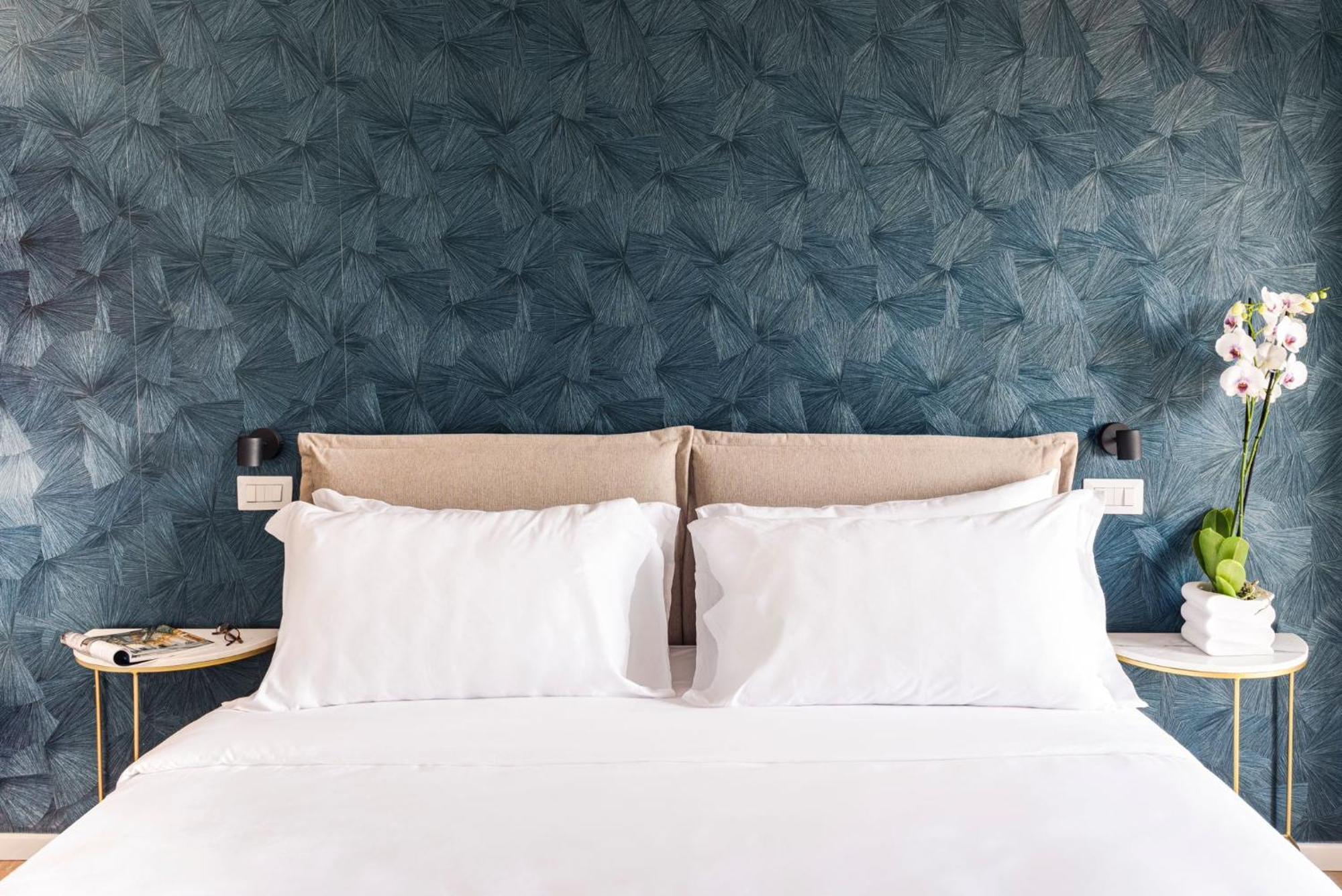 Elysium Suites Colosseo Rome Bagian luar foto