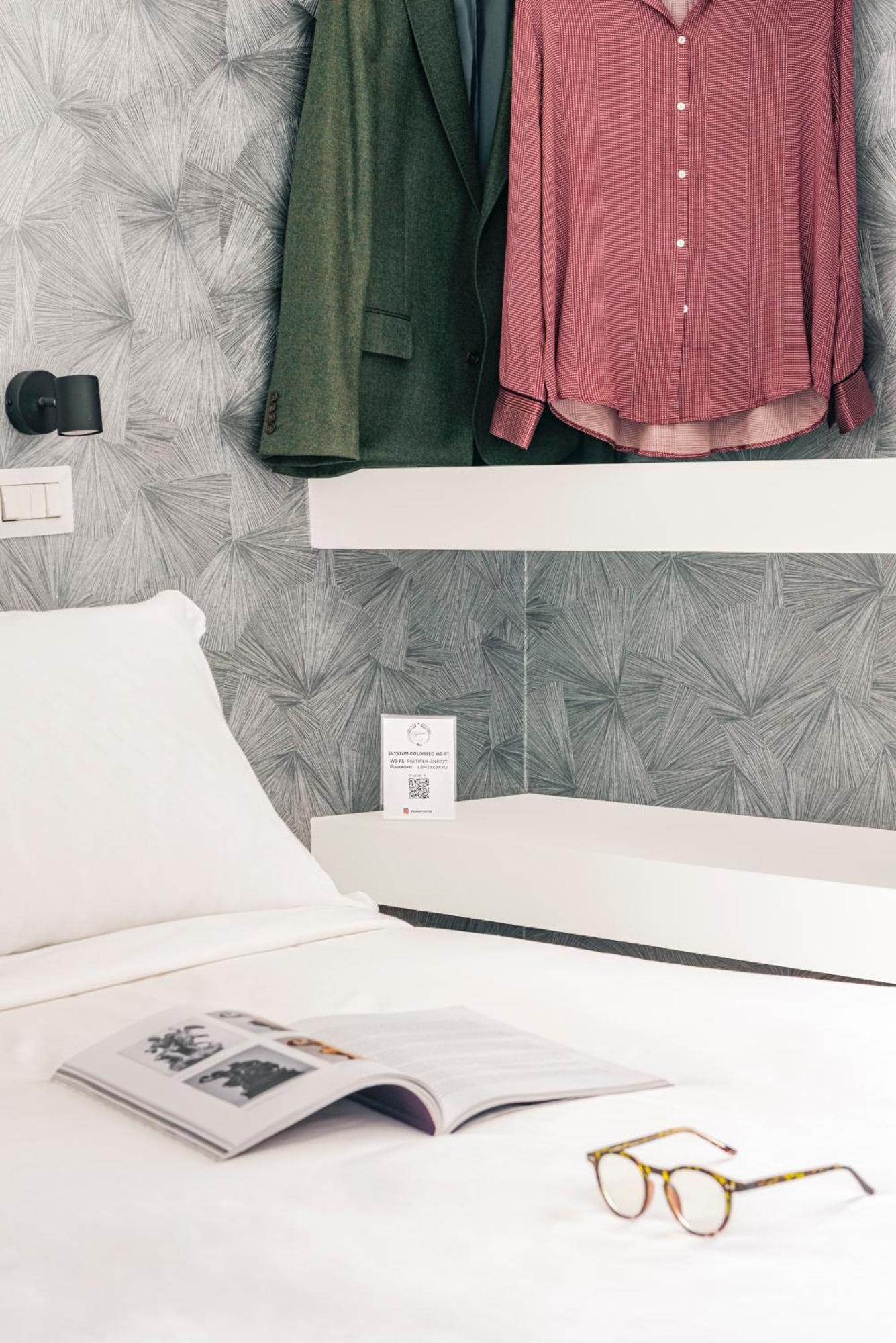 Elysium Suites Colosseo Rome Bagian luar foto